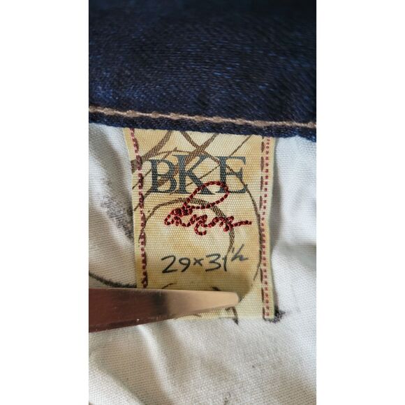 BKE Brie Dark Wash Flare Jeans - Picture 4 of 5